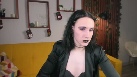 Honey Ill be waiting for you Tue Wed Thu Fri Sat Sun 10am-5pm online show from December 20, 2024, 10:49 am