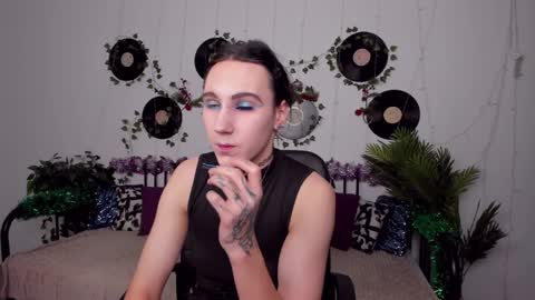 Honey Ill be waiting for you Tue Wed Thu Fri Sat Sun 10am-5pm online show from December 29, 2024, 10:01 am