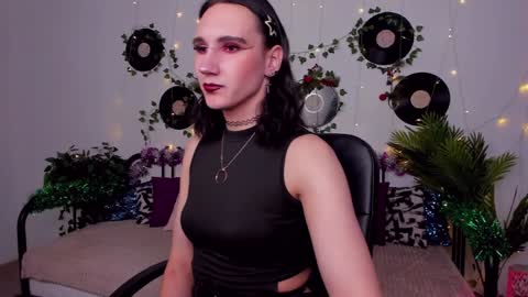 Honey Ill be waiting for you Tue Wed Thu Fri Sat Sun 10am-5pm online show from December 31, 2024, 12:57 pm