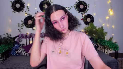 Honey Ill be waiting for you Tue Wed Thu Fri Sat Sun 10am-5pm online show from January 7, 2025, 10:01 am