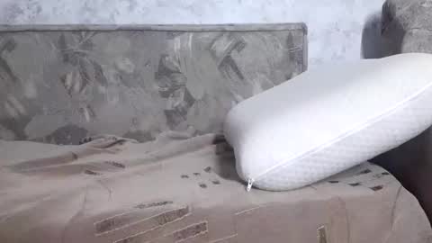 Whitechocolate online show from December 17, 2024, 6:20 pm