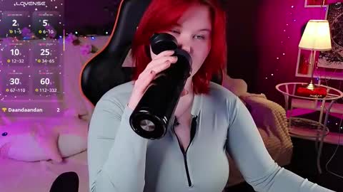 - online show from October 17, 2025, 4:31 pm