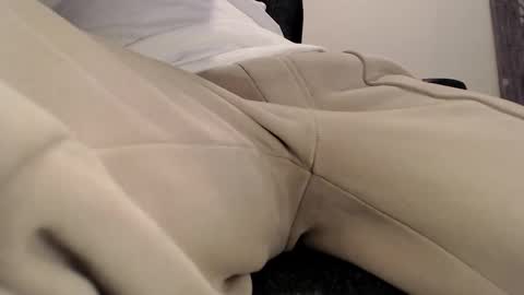 filouxx70 online show from December 22, 2025, 9:12 pm