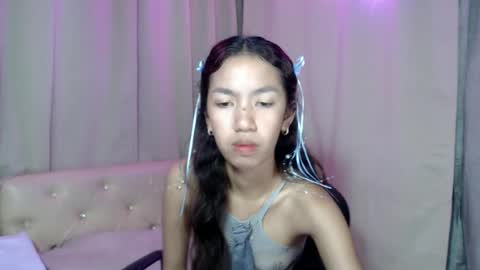 Belle online show from June 17, 2026, 4:37 am