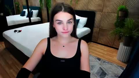 Snapshot of finalaccord chatting on October 22, 2025, 4:35 am Amanda online show from October 22, 2025, 4:35 am