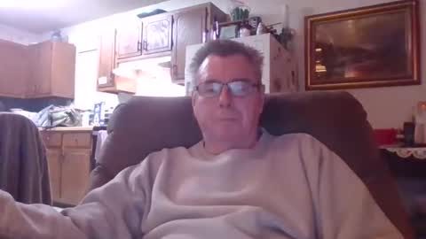 Snapshot of finderfiner chatting on May 7, 2026, 5:57 am finderfiner online show from May 7, 2026, 5:57 am