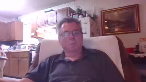 Snapshot of finderfiner chatting on May 19, 2026, 11:44 pm finderfiner online show from May 19, 2026, 11:44 pm