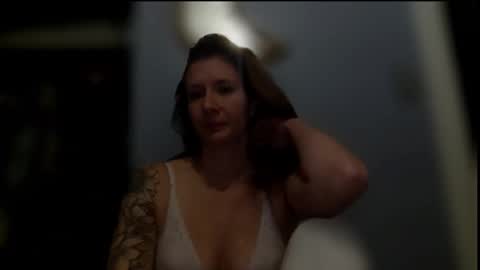 Snapshot of findomgoddessnatalia chatting on October 26, 2025, 11:53 pm Goddess Natalia Findom online show from October 26, 2025, 11:53 pm