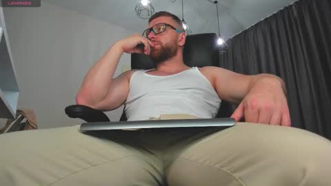 FindomGuyXXX online show from November 28, 2025, 7:16 pm