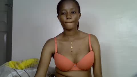 Snapshot of fine_slim chatting on September 21, 2025, 4:19 pm slimmie online show from September 21, 2025, 4:19 pm