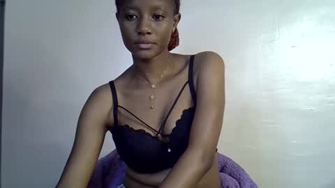 Snapshot of fine_slim chatting on October 5, 2025, 12:03 pm slimmie online show from October 5, 2025, 12:03 pm