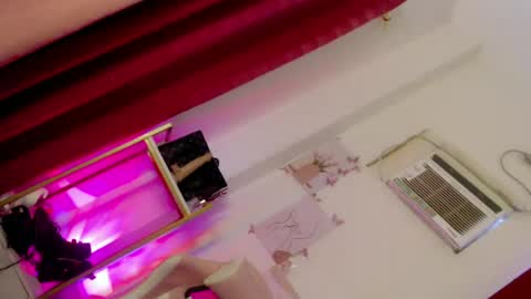 finest_drieax online show from July 5, 2026, 2:07 am