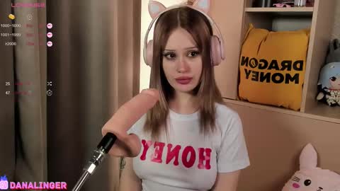 Hey. im DANA Free Lush and Domi control in pvt online show from November 8, 2025, 7:56 pm