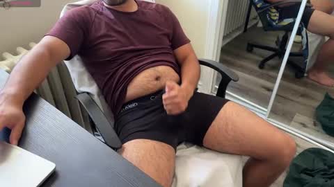 finition_ online show from September 30, 2025, 3:50 pm