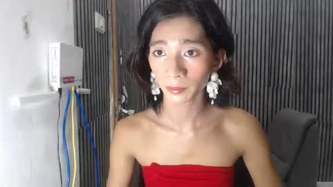 fiona908995 online show from June 30, 2026, 1:01 pm