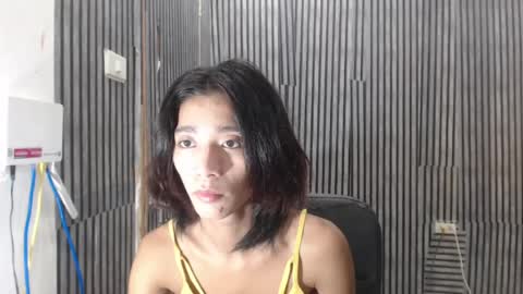 fiona908995 online show from July 26, 2026, 5:09 pm
