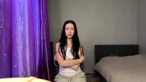 Lora online show from July 8, 2026, 6:29 am