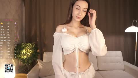 Emily online show from May 4, 2026, 5:58 am