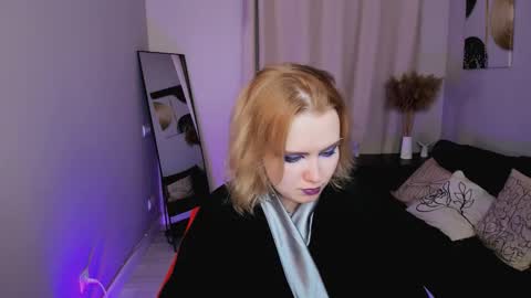 Snapshot of fionaxrider chatting on March 19, 2026, 9:52 pm Fiona online show from March 19, 2026, 9:52 pm