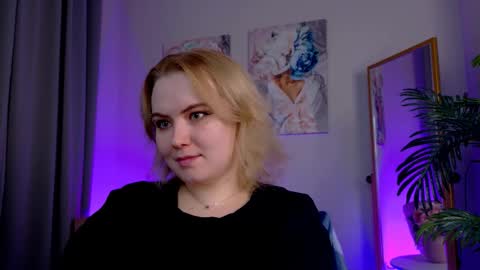 Snapshot of fionaxrider chatting on March 23, 2026, 9:52 pm Fiona online show from March 23, 2026, 9:52 pm