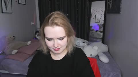 Snapshot of fionaxrider chatting on March 25, 2026, 10:05 pm Fiona online show from March 25, 2026, 10:05 pm