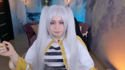 fiora online show from December 14, 2024, 11:29 am