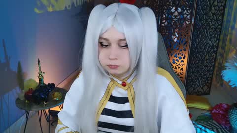 fiora online show from December 15, 2024, 9:45 am