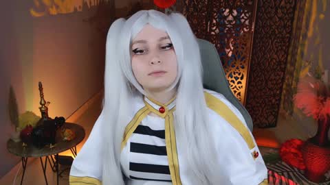 fiora online show from December 15, 2024, 12:49 pm