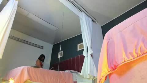 Snapshot of fiorelaa_ chatting on January 17, 2026, 11:15 am Fiorela online show from January 17, 2026, 11:15 am