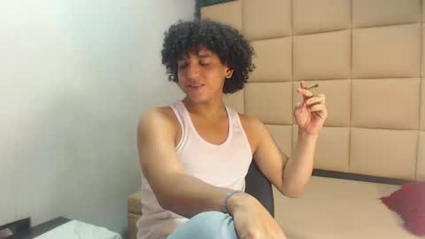 fire_boy69 online show from October 3, 2025, 4:59 pm