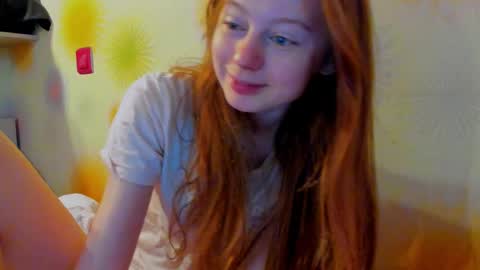 fire_luna online show from January 1, 2025, 8:13 am
