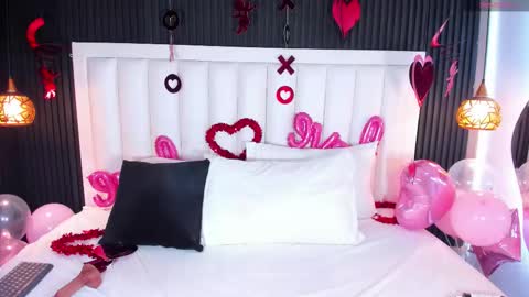 Snapshot of firedollx chatting on February 15, 2026, 7:51 am Firedoll online show from February 15, 2026, 7:51 am