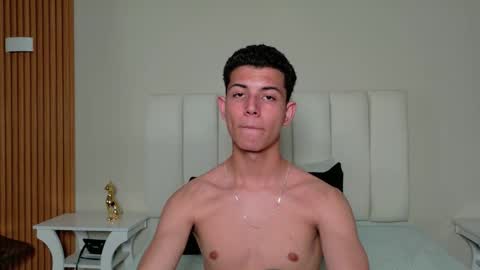 Nicolas online show from March 11, 2026, 8:59 pm