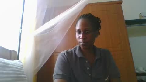 Snapshot of fireon_flower chatting on July 3, 2026, 11:49 am Fireon online show from July 3, 2026, 11:49 am