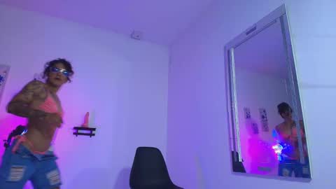 Snapshot of fit_valkiria chatting on February 13, 2026, 7:54 pm fit_valkiria online show from February 13, 2026, 7:54 pm