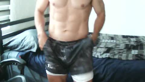 Snapshot of fitboyman chatting on March 30, 2026, 2:29 pm fitboyman online show from March 30, 2026, 2:29 pm