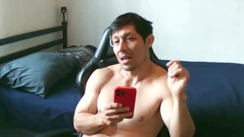 Snapshot of fitboyman chatting on April 1, 2026, 1:34 pm fitboyman online show from April 1, 2026, 1:34 pm