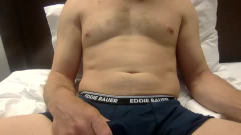 Snapshot of fitchatandfun chatting on October 29, 2025, 12:40 pm fitchatandfun online show from October 29, 2025, 12:40 pm