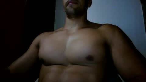 fitchestabs_69 online show from June 11, 2026, 10:52 pm