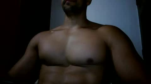 fitchestabs_69 online show from June 13, 2026, 4:38 pm