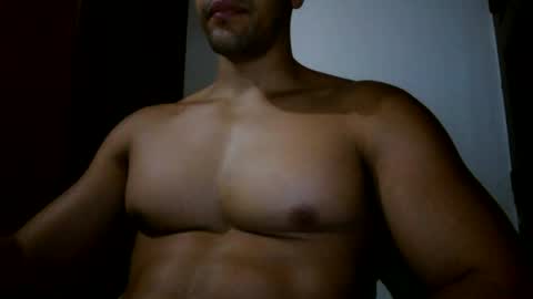 fitchestabs_69 online show from June 29, 2026, 10:43 pm