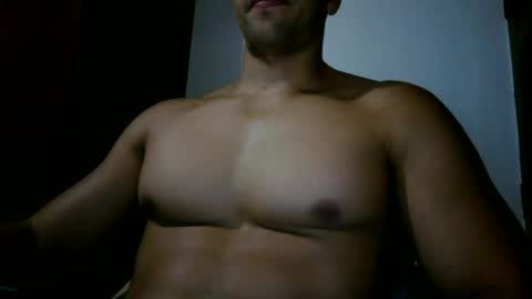 fitchestabs_69 online show from July 4, 2026, 1:17 pm