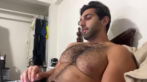 fitcurvyman4fun_69 online show from October 22, 2025, 1:06 am