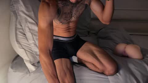 fitjacques online show from June 9, 2026, 2:45 am