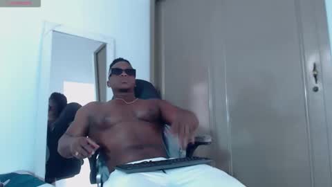 jhonson online show from February 14, 2026, 7:21 pm