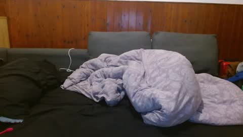 fitsexyes online show from November 10, 2025, 10:14 am