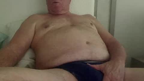 Snapshot of fjcs73 chatting on April 7, 2026, 3:01 pm fjcs73 online show from April 7, 2026, 3:01 pm