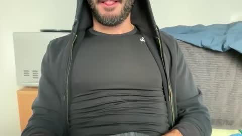 Snapshot of fla85 chatting on October 25, 2025, 1:18 pm Fla is short for Flavio online show from October 25, 2025, 1:18 pm