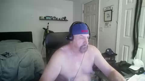 Snapshot of flaguy3233 chatting on December 22, 2025, 6:05 pm Florida guy online show from December 22, 2025, 6:05 pm