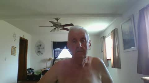 flamale65to online show from May 3, 2026, 7:42 pm